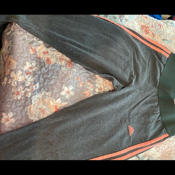 Brand new addidas leggings - Picture 2 of 3
